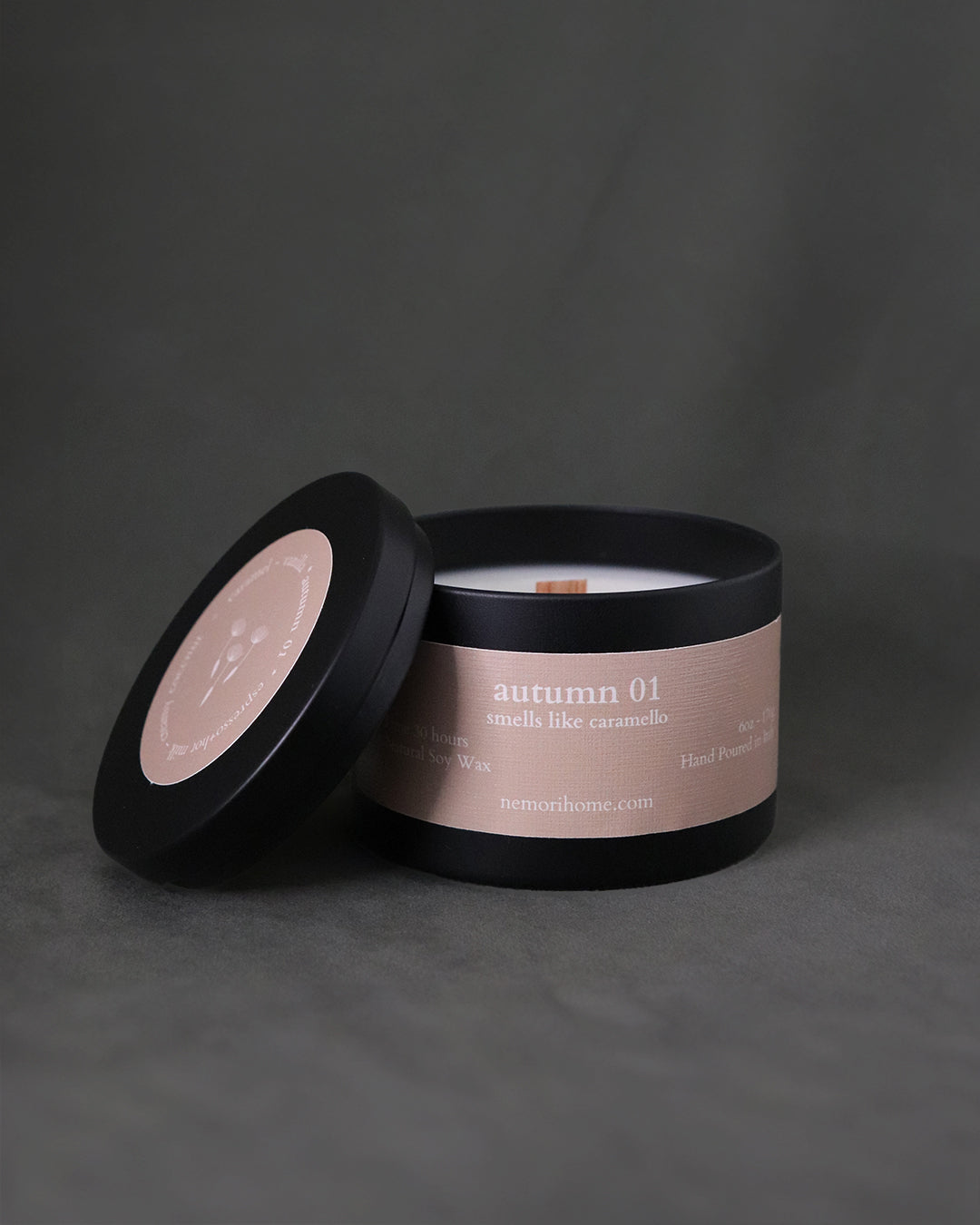 Autumn 01 Candela profumata 170g| Smells like caramello