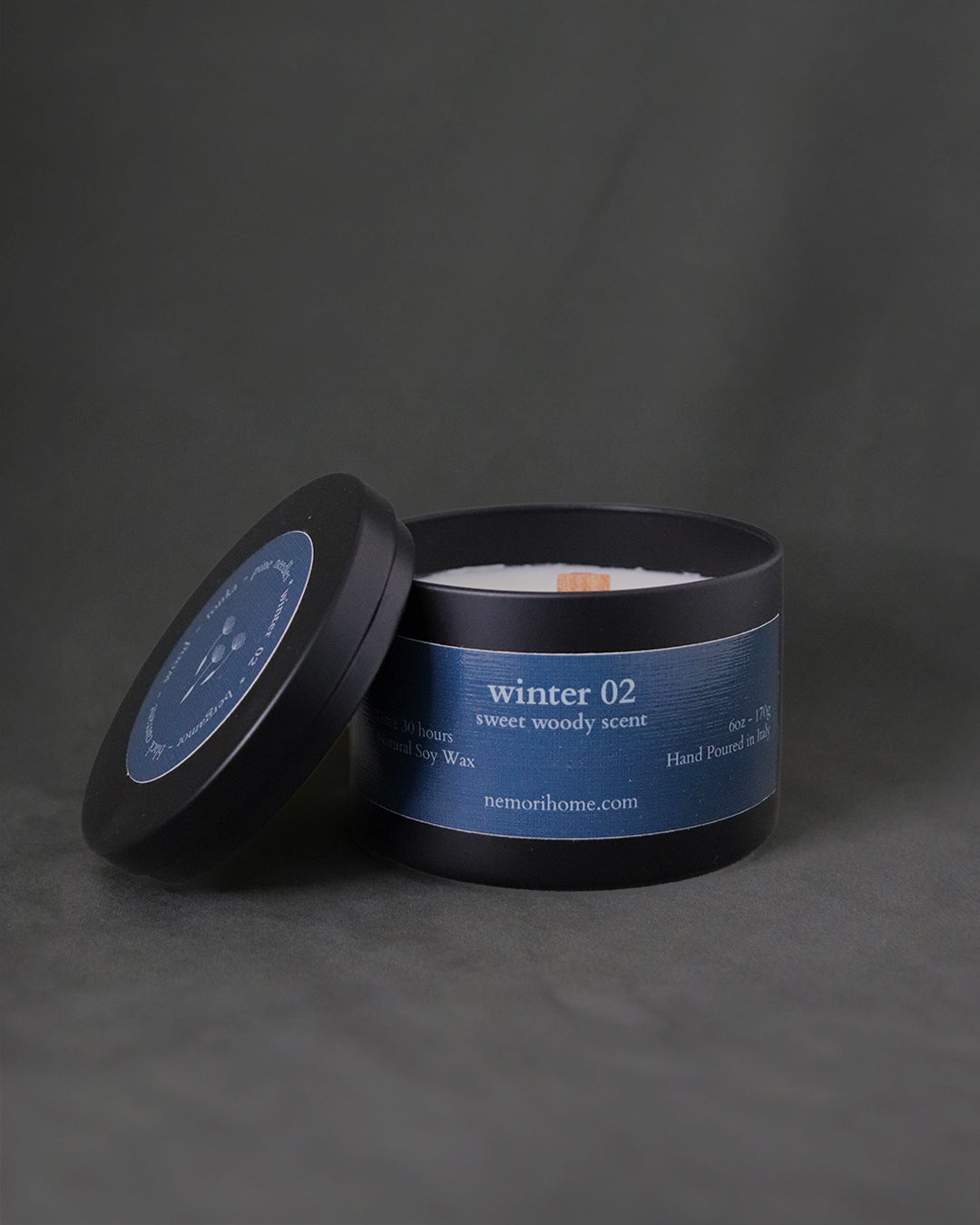 Winter 02 Candela profumata 170g| Sweet Woody Scent